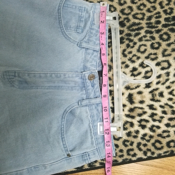 Missguided Mom Jeans - Picture 9 of 11